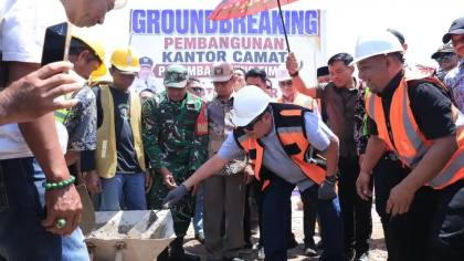 Kantor Kecamatan Polombangkeng Timur Mulai Dibangun, Daeng Manye: Bupati Tak Boleh Diam