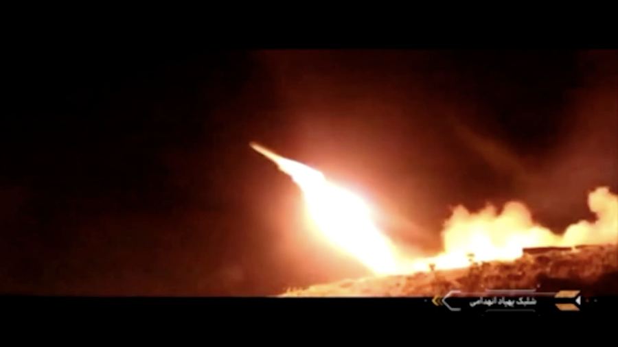 Langit Membara, Potret Rudal Iran Meluncur Bombardir Pangkalan AS