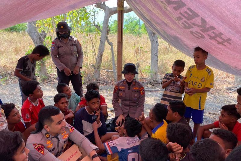 Mahasiswa STIK Lemdiklat Polri salurkan bantuan untuk korban gempa NTT