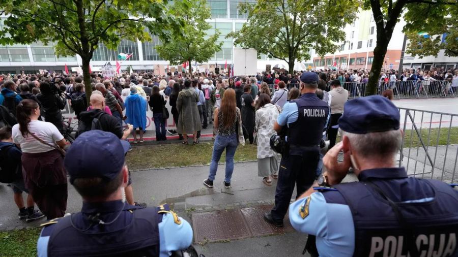 Ribuan Warga Protes Pembukaan Kedutaan Besar Israel di Slovenia