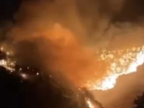 TPA Putri Cempo Terbakar Lagi, Warga Jadi Korban Buruknya Tata Kelola Sampah