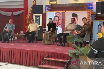 Pemerintah pastikan pelindungan menyeluruh bagi PMI dan keluarganya