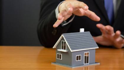 KPK Duga Pejabat Kota Bengkulu Terima Rumah, Mobil, Apartemen Mewah