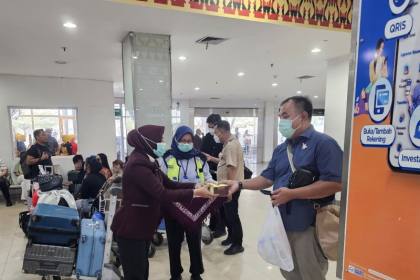 Penerbangan di Lampung masih terdampak erupsi Krakatau