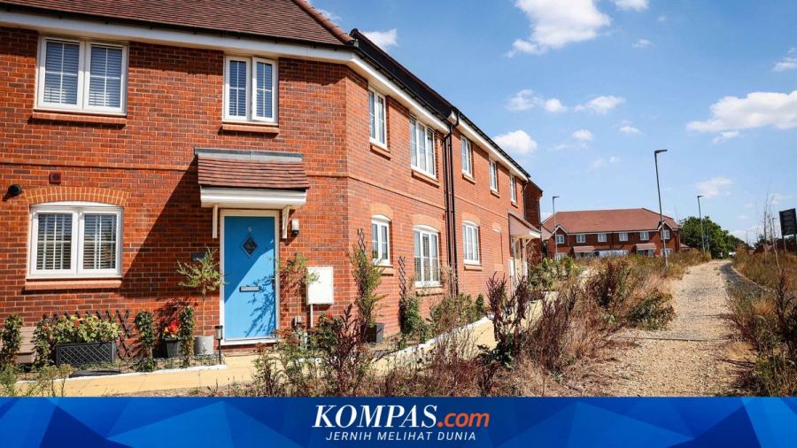 Keanehan Muncul di London: Rumah-rumah Tenggelam, Jendela Melengkung