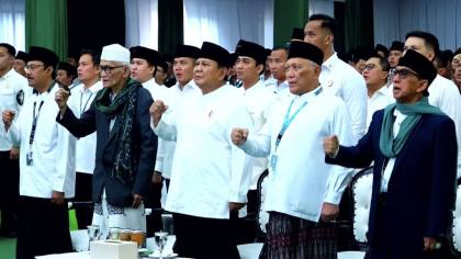 Baru Jadi Ketum PBNU, Gus Kikin Langsung Mau Beri Prabowo KTA NU