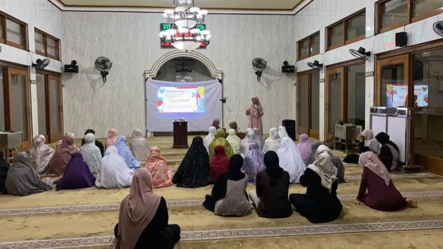 Dari Tujuan Hidup hingga Tajhiz Jenazah, PLP 70 Umsida Ajak Pemuda Sumurgayam Belajar Agama
