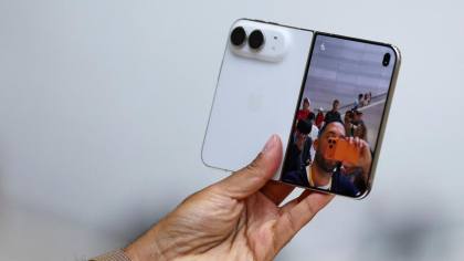 FOTO: Melihat Lebih Dekat Desain iPhone Duo