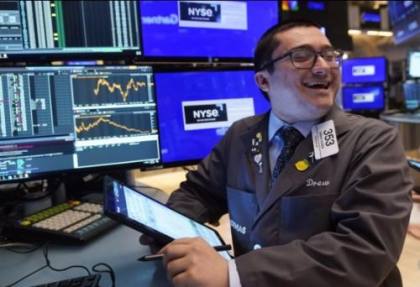 Wall Street Ditutup Menguat Ditopang Saham Teknologi