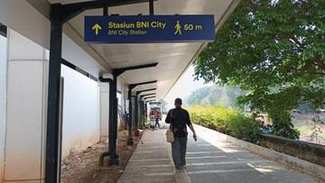 Menjajal Selasar ke Stasiun BNI City Jelang Stasiun Karet 'Pensiun' Besok