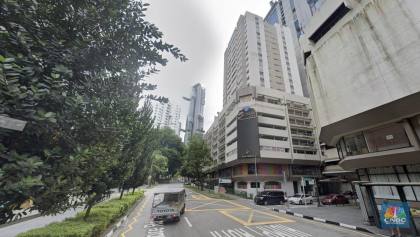 Bisnis Ayah-Anak Ini Beli Mal di Orchard Road, Harganya Rp4,3 Triliun
