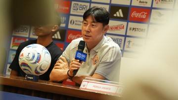 Magis Shin Tae Yong, Spesialis Pemutus Rekor Buruk Persija