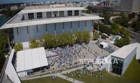 Donatur Kabur, Tiket Sepi, Kennedy Center Terpukul Trump