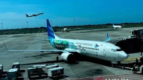 Erupsi Anak Krakatau Ganggu Penerbangan, Dua Garuda dari Arab Saudi Dialihkan ke Kertajati