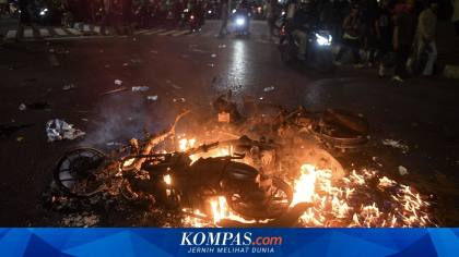 Tanah Ini Subur, tapi Terlalu Banyak Cinta Dikubur