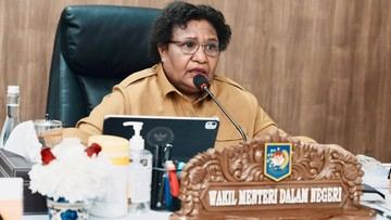 Wamendagri Ribka Haluk Minta Pemda Perkuat Kesiapsiagaan Hadapi Karhutla