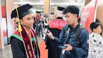 Adam Firdaus Yusuf Raih Predikat The Best Graduate PGSD di Wisuda Unsultra | LPP RRI