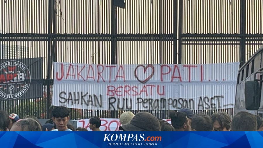 Protes, Ketakutan, dan Bayang-bayang Distopia