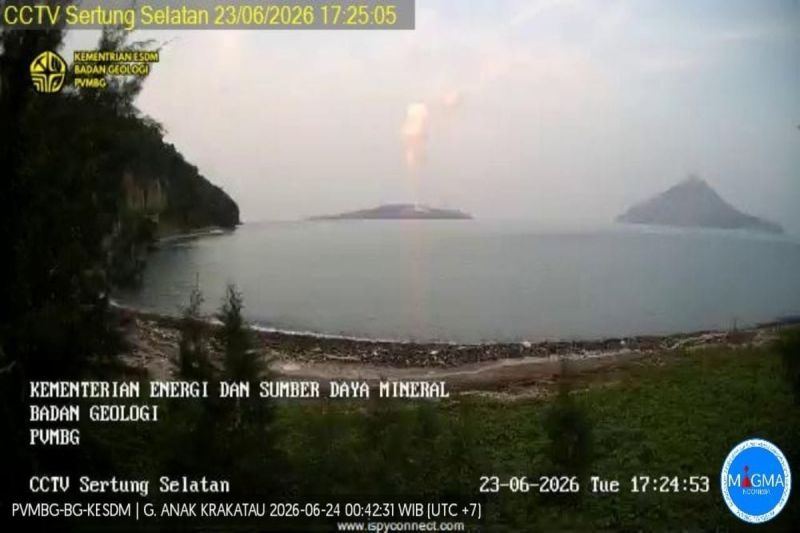 BKSDA Lampung larang aktivitas di zona konservasi Anak Krakatau
