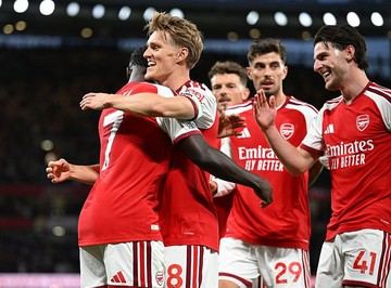 Arsenal Sudah Lapar Gelar