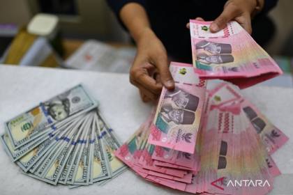 Rupiah diprediksi menguat karena mayoritas mata uang kawasan membaik