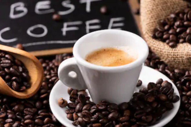 Kemarin, manfaat kopi pagi hingga motor listrik yang dapat insentif