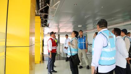Bandara Soa Bajawa Rusak Akibat Gempa NTT, Kemenhub Prioritas Bangun Terminal