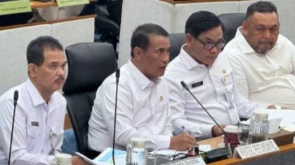 Amran Minta Tambahan Anggaran Rp5 Triliun Bagi Kementerian Pertanian untuk Perkuat Perkebunan