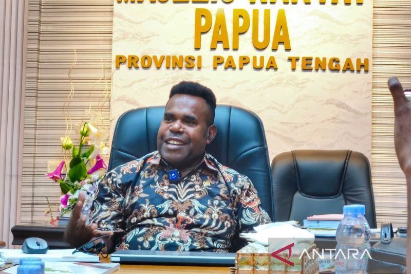MRP minta eksekutif-legislatif Papua Tengah hentikan saling serang