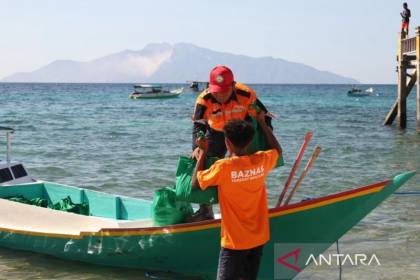 Baznas salurkan logistik bagi korban gempa NTT di daerah terisolir