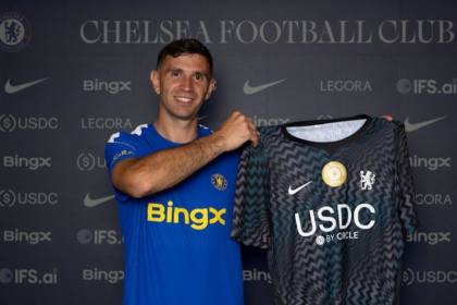 Chelsea resmi rampungkan transfer Emiliano Martinez dari Aston Villa