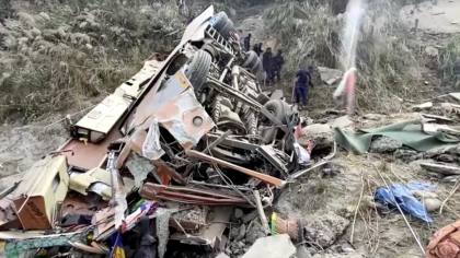Kecelakaan Maut Bus Masuk Jurang, 25 Anak Sekolah Tewas