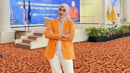 Wisudawati Terbaik UHO Kendari Bagi Tips Persiapan Kuliah Mahasiswa Baru hingga Jadi Lulusan Terbaik