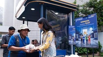 Livin' Berbagi Rp28, Cara Bank Mandiri Apresiasi Pekerja Lapangan