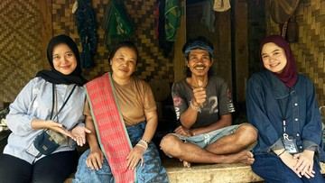 PNM Salurkan Pembiayaan ke 3 Perempuan Suku Baduy untuk Usaha Hasil Bumi