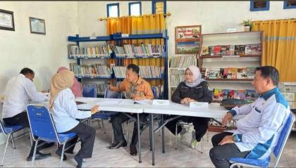 Tim Provinsi Nilai Perpustakaan Kelurahan Waliabuku Baubau