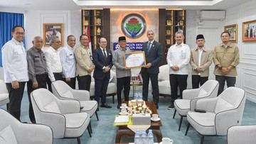 Terima Dubes Kuwait, Mendes PDT Bahas Kerja Sama Bangun Desa dan Ekonomi