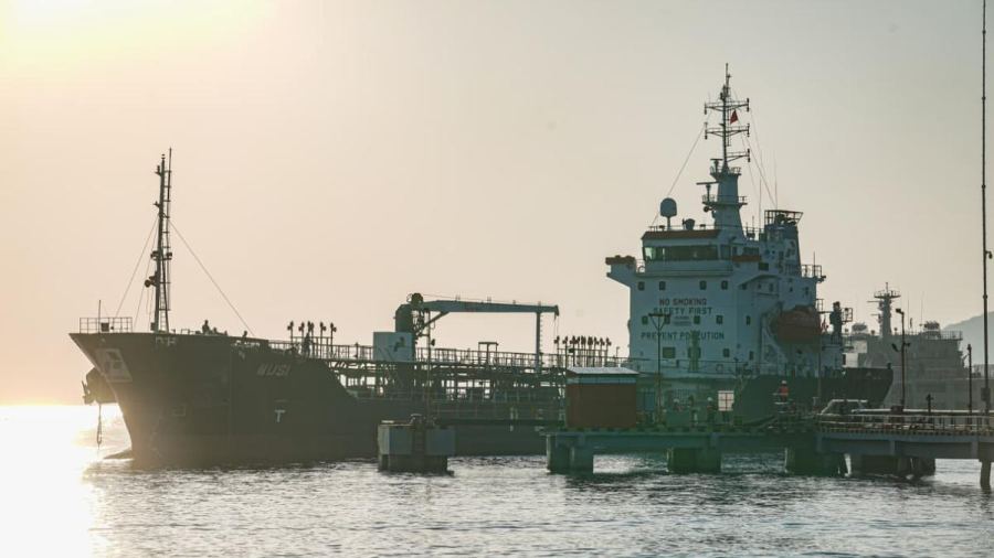 4 Kapal Bersandar Pascagempa, Pertamina Patra Pasok 2 Juta Liter BBM di FT Reo
