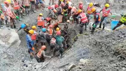 Detik-Detik Evakuasi Korban Banjir Bandang Nepal Usai 9 Hari Terjebak