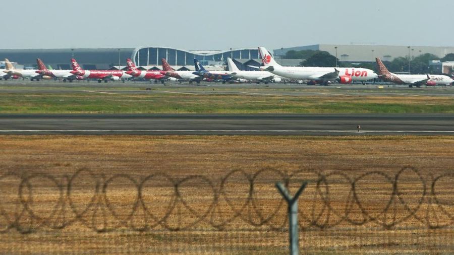 Penutupan 8 Bandara Diperpanjang hingga Pukul 09.00 Pagi Ini