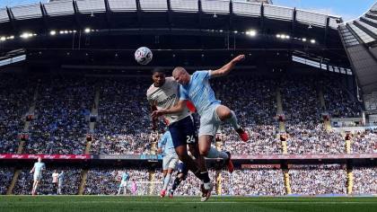 Hasil Liga Inggris: Gol Sundulan Haaland, Man City Hancurkan Coventry