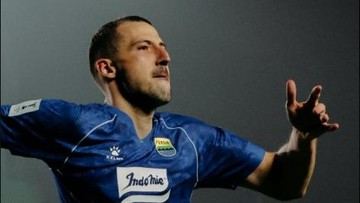 Bersinar saat Persib Taklukkan Melbourne Victory, Sekulic Happy
