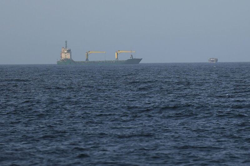 Militer AS lumpuhkan tiga tanker minyak Iran di perairan regional