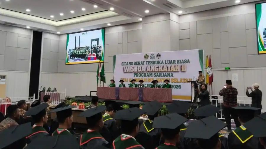 Wisuda STAI Al Bayan Makassar, Ketua DPP Hidayatullah Soroti Generasi Z Tak Nikmati Pekerjaannya