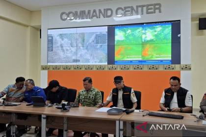 DPR imbau masyarakay ikuti informasi resmi soal erupsi Anak Krakatau