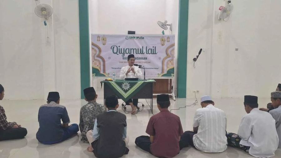 Qiyamul Lail dan Kajian Keislaman SMK Muhammadiyah 5 Gresik: Tanamkan Semangat Bermuhammadiyah
