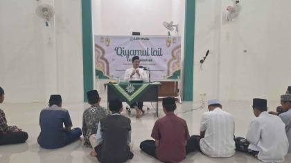 Qiyamul Lail dan Kajian Keislaman SMK Muhammadiyah 5 Gresik: Tanamkan Semangat Bermuhammadiyah