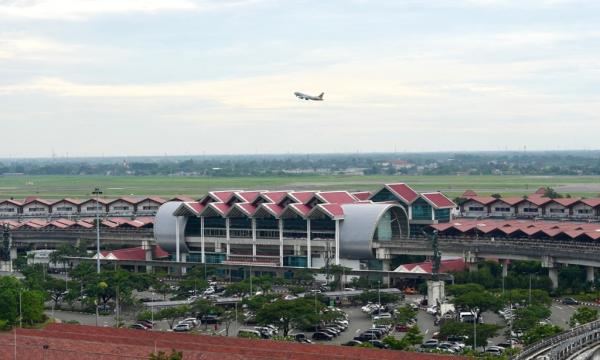 Penutupan Bandara Soekarno-Hatta Diperpanjang hingga Tengah Malam Imbas Erupsi Gunung Anak Krakatau