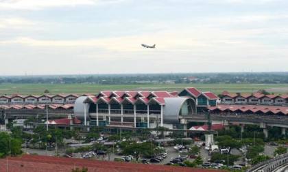 Penutupan Bandara Soekarno-Hatta Diperpanjang hingga Tengah Malam Imbas Erupsi Gunung Anak Krakatau