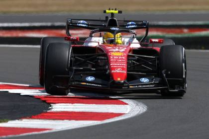 Hamilton ingin Ferrari lakukan perubahan usai gagal total di GP Italia